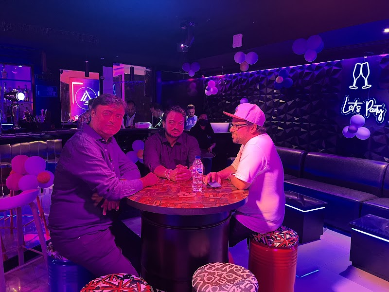 Mercury Lounge - Rooftops in Four Seasons DIFC, Dubai | Best of Dubai