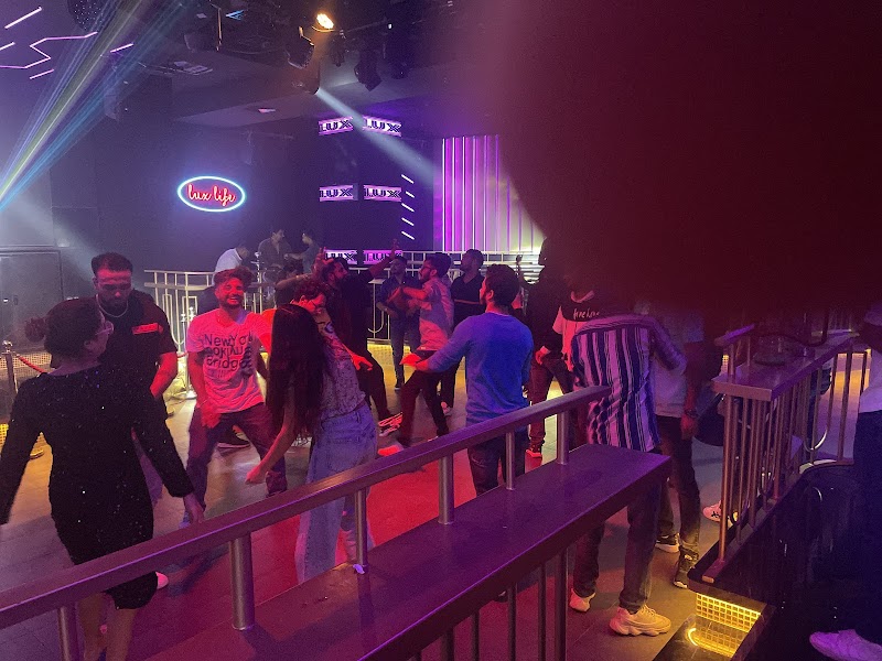 Club Lux Dubai - Clubs in Emirates, Khaled bin Al Waleed Building - Holiday Inn, Embassy District - 20th St - Bur Dubai - Al Hamriya - Dubai, Dubai | Best of Dubai