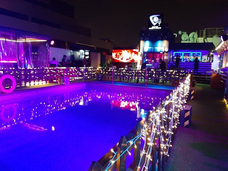 CO2 Rooftop Dining & Lounge - Rooftops in 37th St - Al Raffa - Dubai - United Arab Emirates, Dubai | Best of Dubai