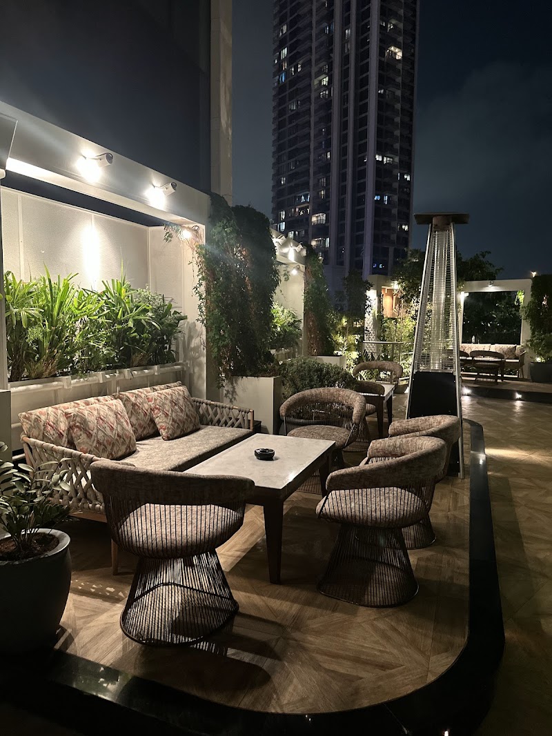 Garden of Dream - Outdoor lounge - Bars in Address Beach Resort - Ground floor - The Walk - Jumeirah Beach Residence - Dubai - United Arab Emirates, Dubai | Best of Dubai